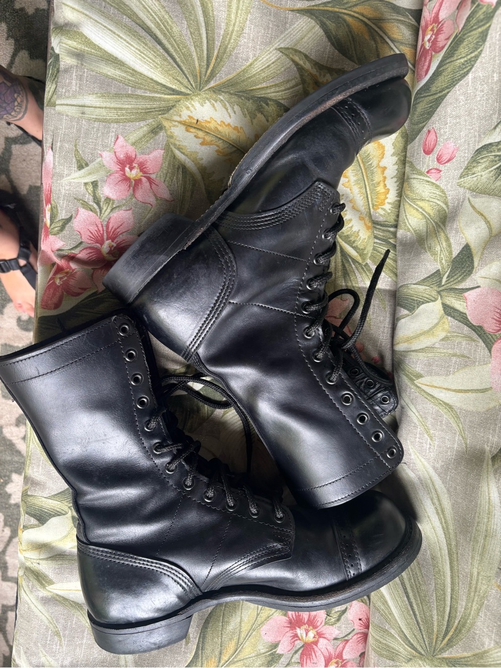 Corcoran boots Black Leather Lace-Up Combat Boots doc marten style jump boot